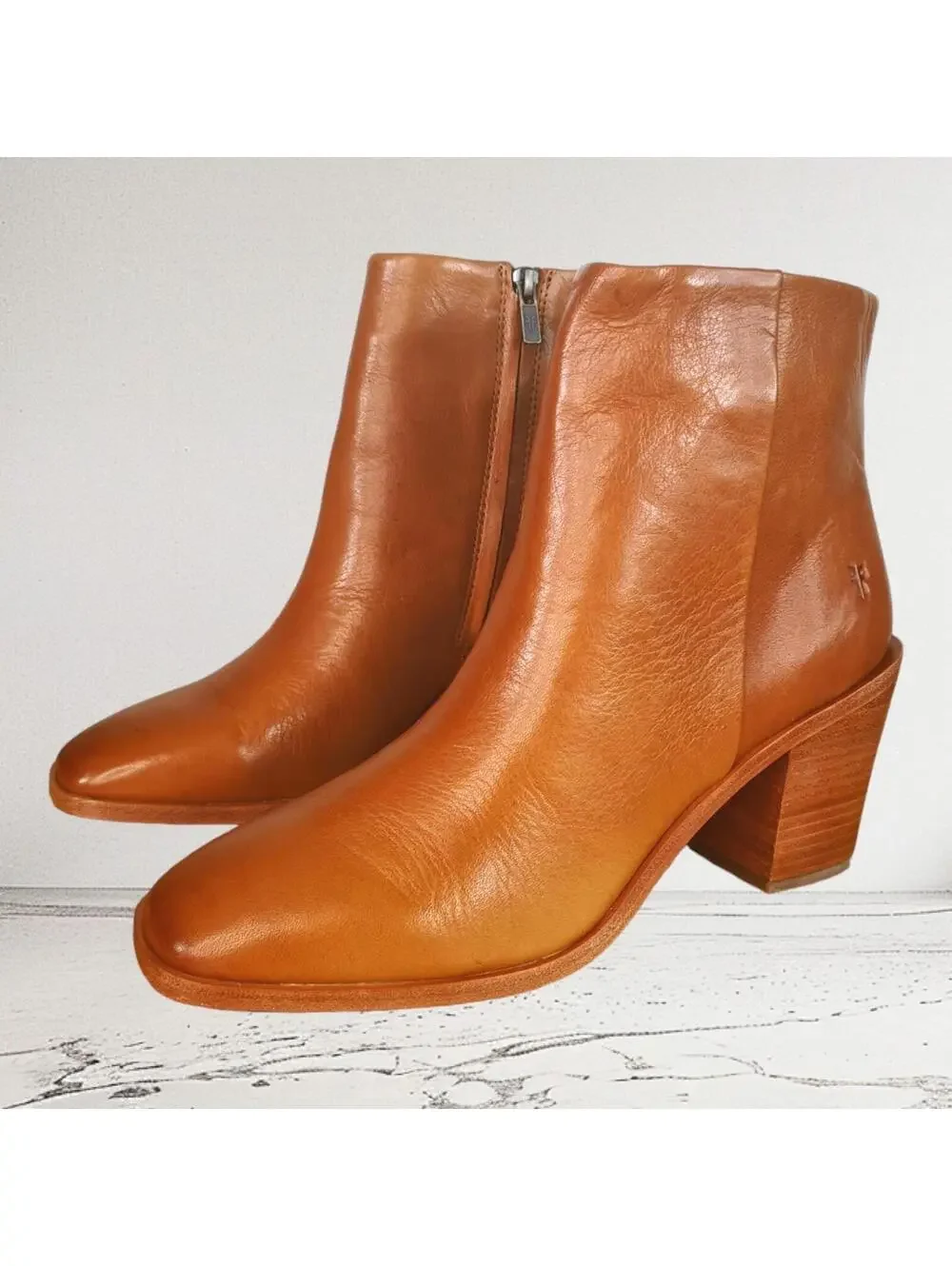 Frye Georgia Ankle Women's Bootie Cognac Size‎ 9.5 NEW